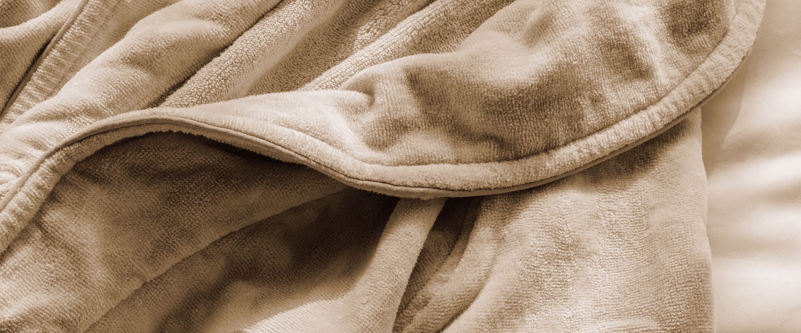 Come lavare l’accappatoio e renderlo più morbido