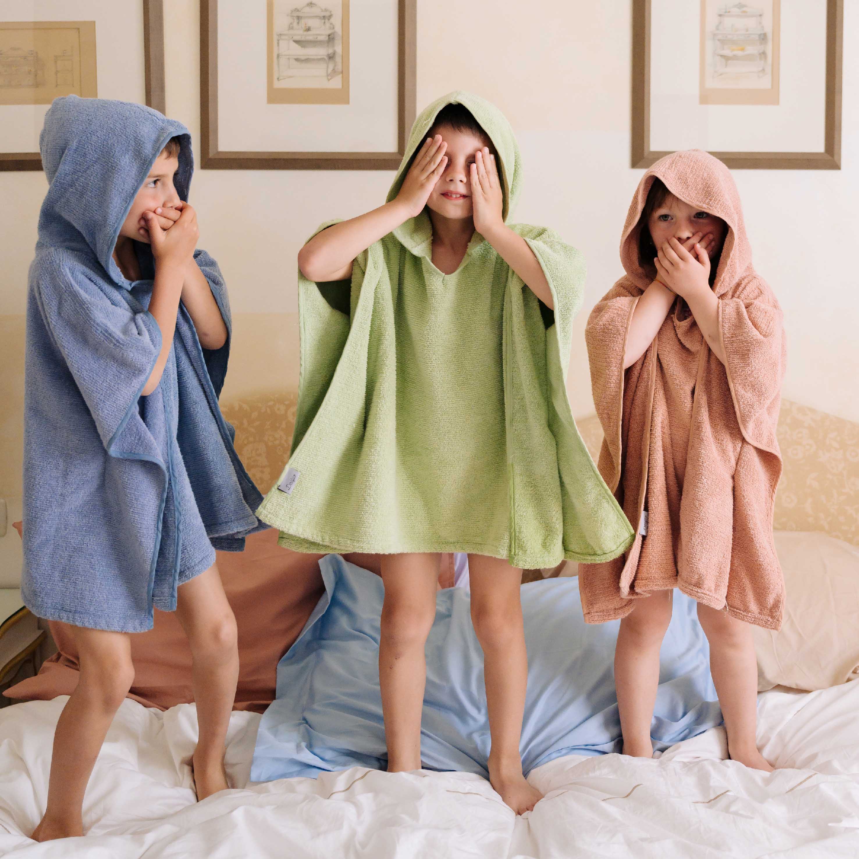 Poncho
- S (2/4 anni)- Pistacchio- Cotone classico - Dalfilo