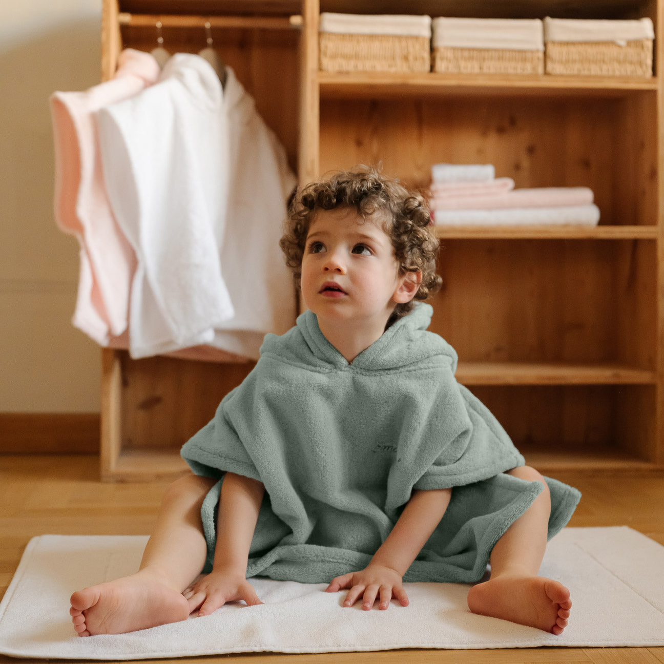 Poncho
- Taglia unica- Salvia- Cotone classico - Dalfilo