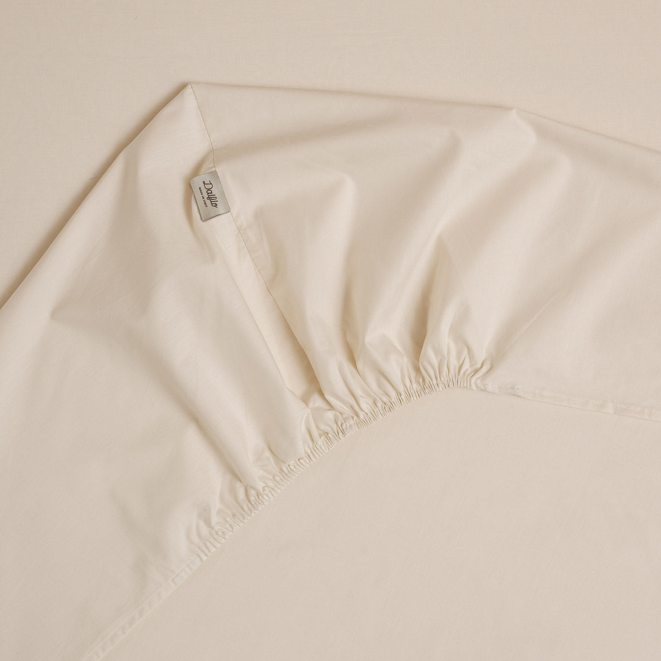 Completo lenzuola lettino
- 60x130 cm- Crema- Percalle - Dalfilo