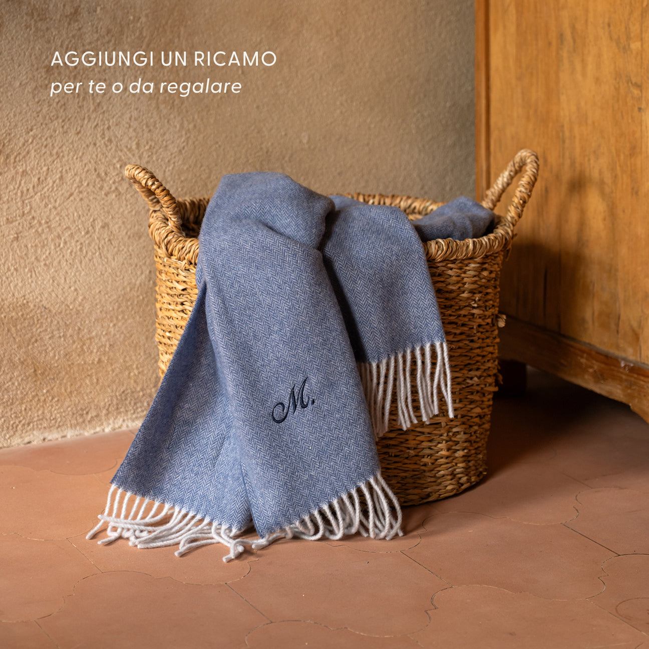 Plaid in lana
- 130x180 cm- Denim- Lana rigenerata - Dalfilo