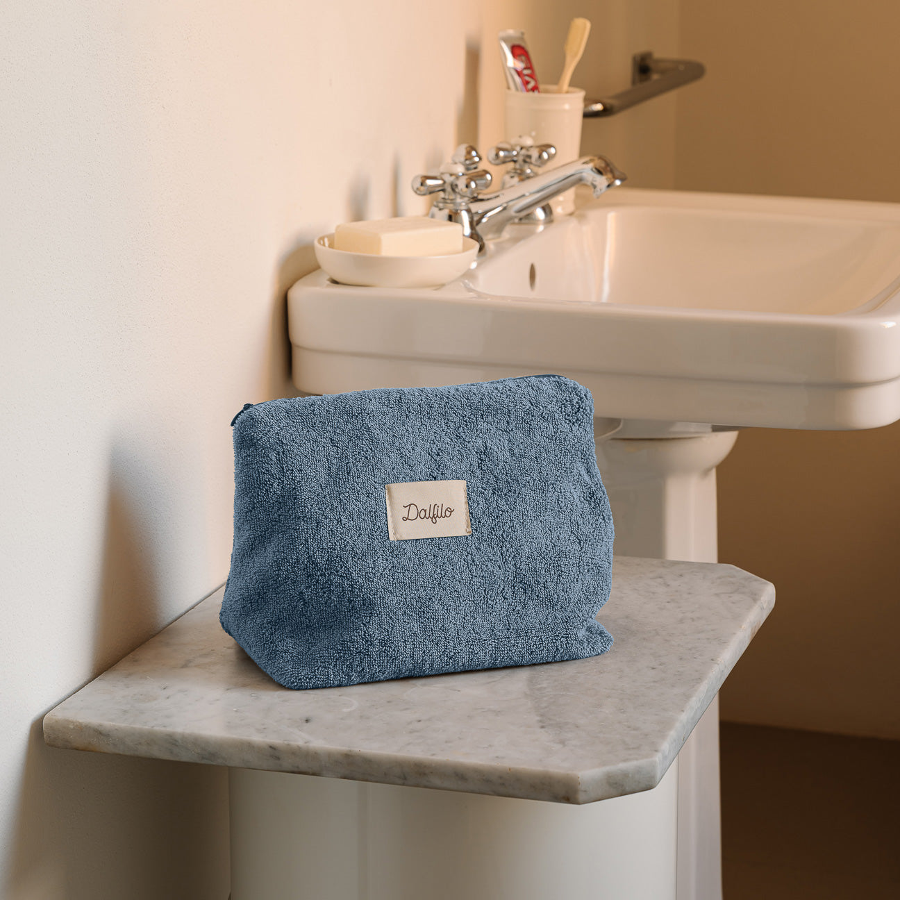 Trousse
- 30x20 cm- Denim- Cotone classico - Dalfilo