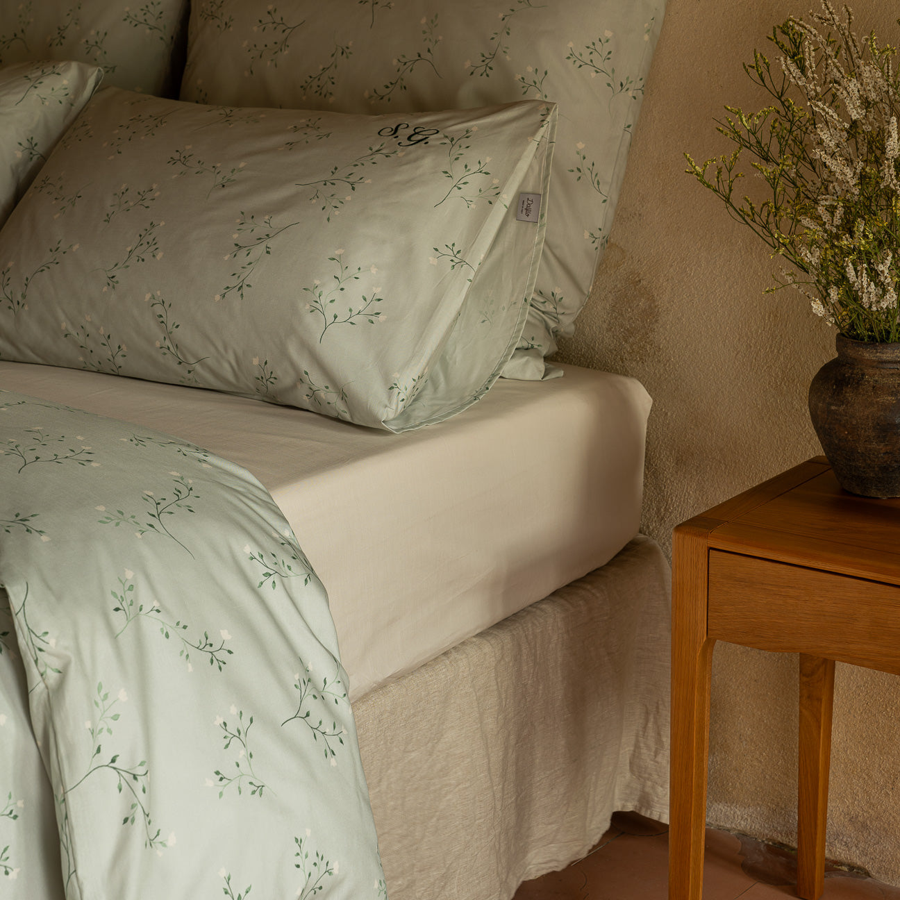 Completo all-in in percalle
- 1 PIAZZA (80x190 cm)- Bucaneve- Percalle - Dalfilo
