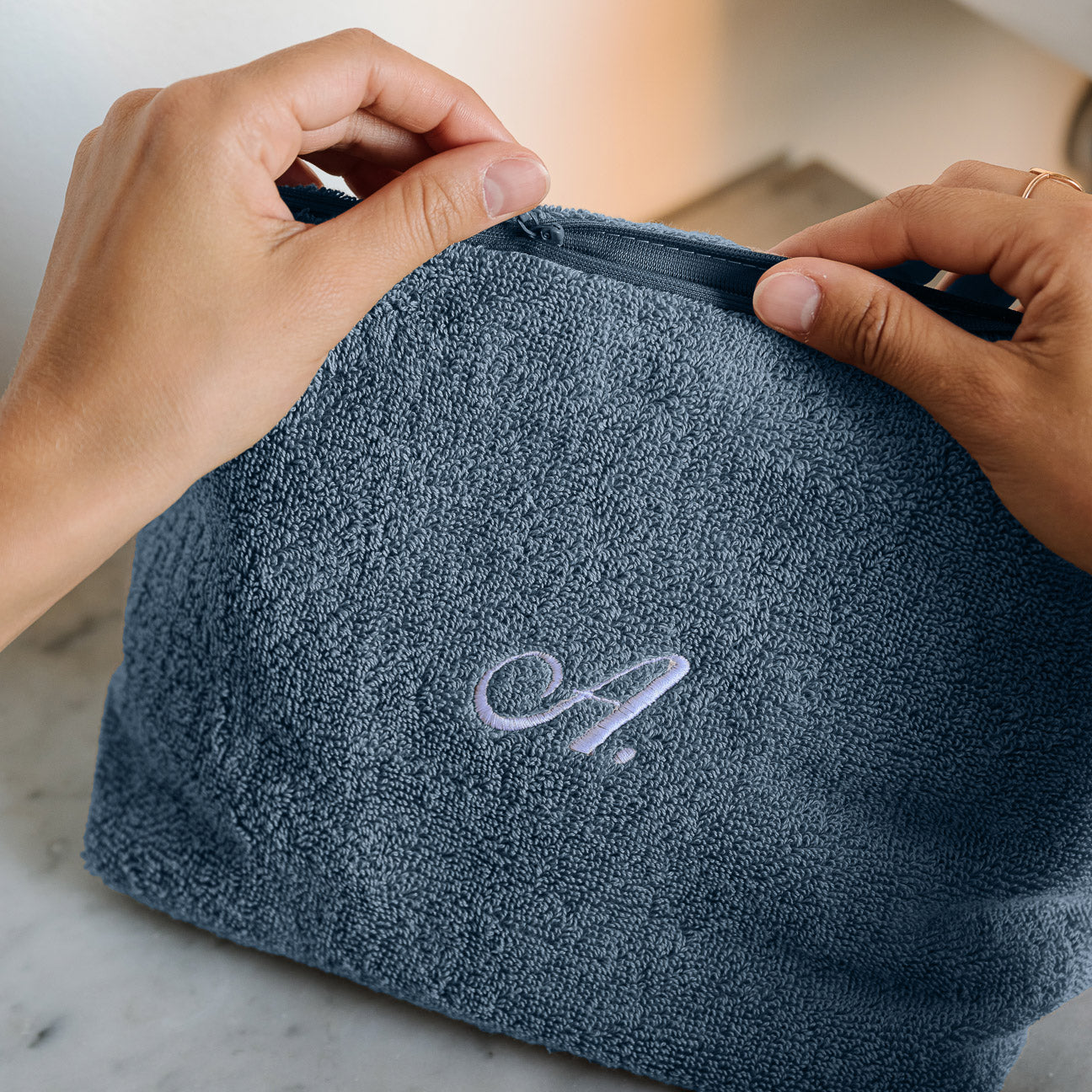Trousse
- 30x20 cm- Denim- Cotone classico - Dalfilo