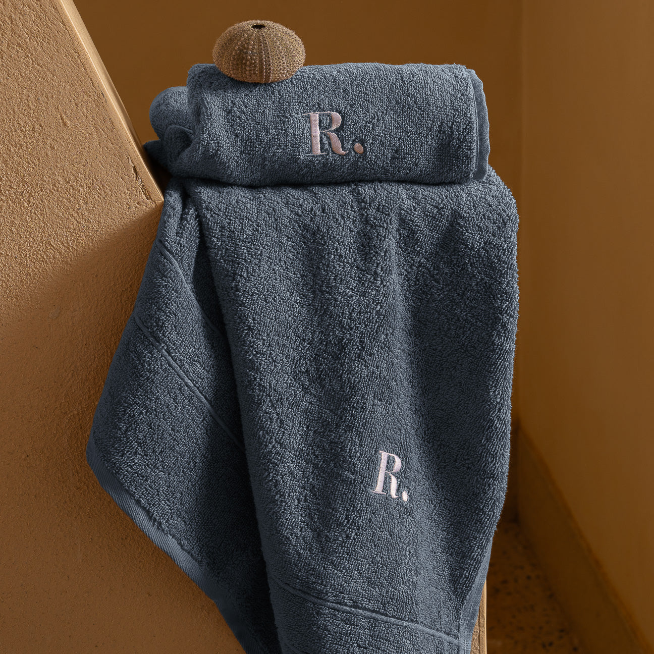 Asciugamani viso e mani linea classica
- Taglia unica- Denim- Cotone classico - Dalfilo