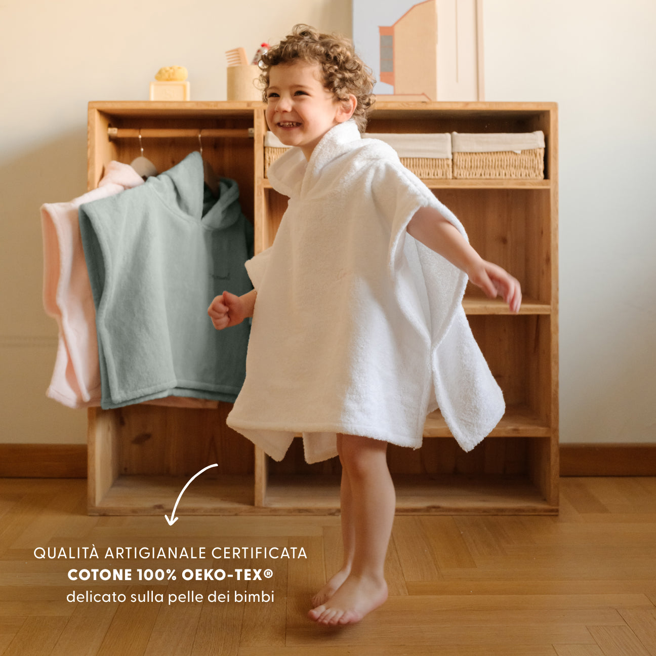 Poncho
- Taglia unica- Bianco Cotone- Cotone classico - Dalfilo